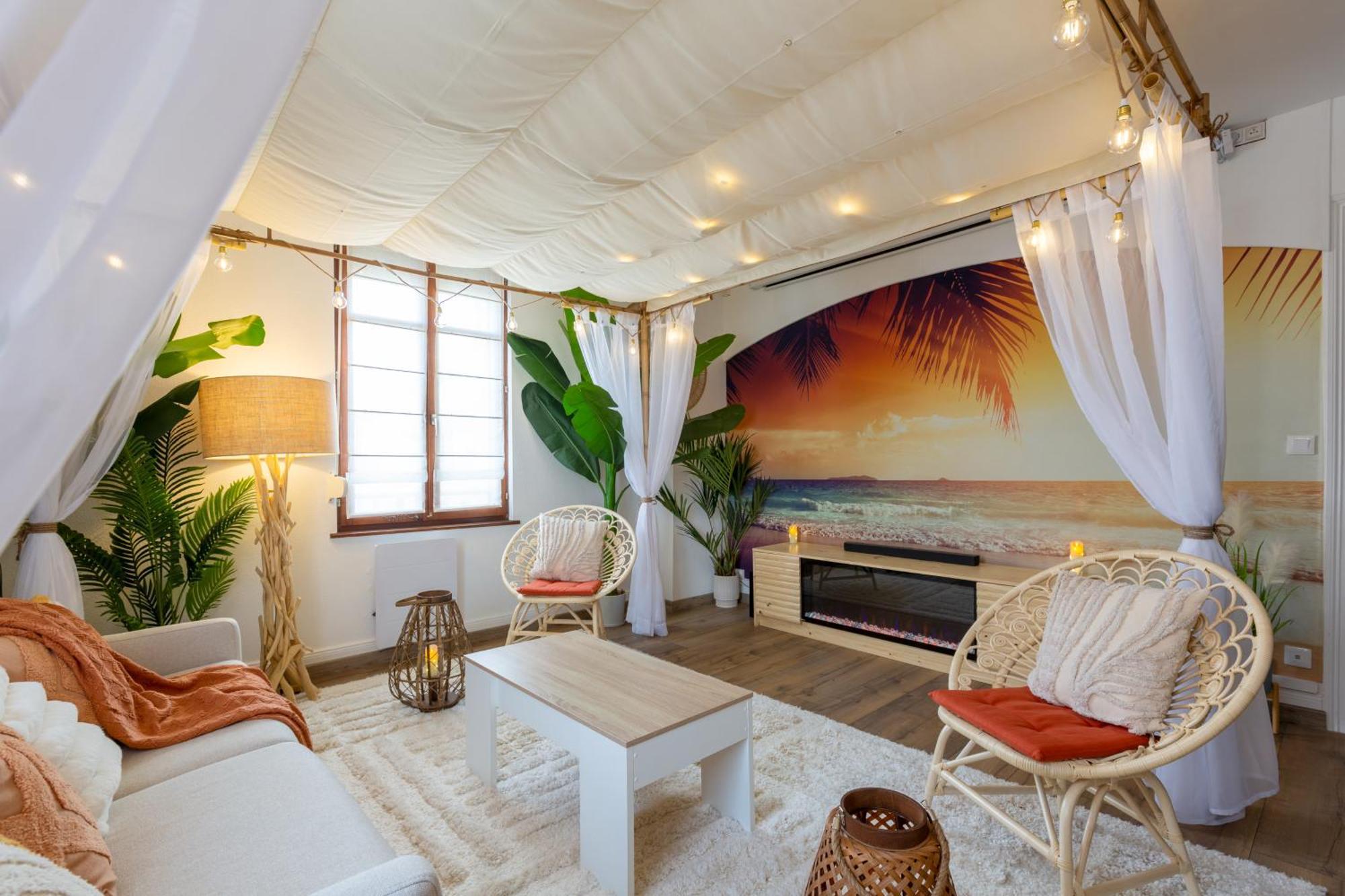Lit Rond Tres Grand Et Confortable - Garage Possible Ou Parking Gratuit Rue - Gare 2 Min Et Ville 4 Min En Tram - Ciel Etoile - Netflix Videoprojecteur - Luxe Et Evasion Strasbourg Exterior photo